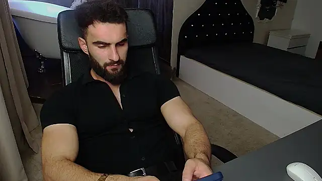 MicahLane Adlı Modelin Canlı XXX Sohbeti