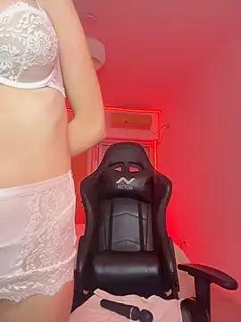Chat +18 de LolaSB ao vivo