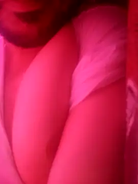 arousing3 Adlı Modelin Canlı XXX Sohbeti