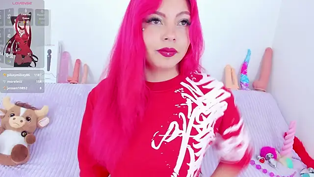 Chat XXX en directo de Cloee_Lovee