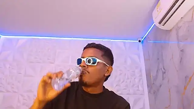 Czat XXX na żywo – arthur_s69