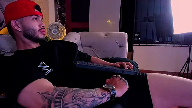 Chat XXX ao vivo de Vincentblack