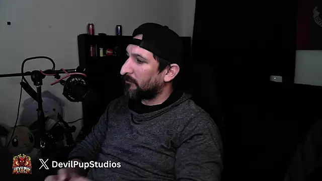 Chat XXX en directo de DevilPup75_