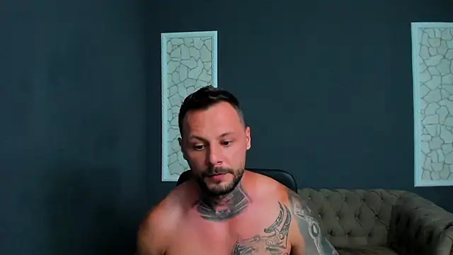 BrianHunts Chat XXX in diretta