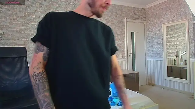 JonahShaw Live XXX-chat