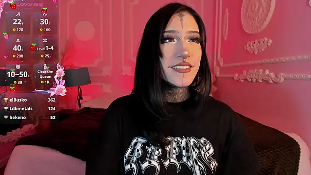 Kat_VonDe: онлайн-секс-чат