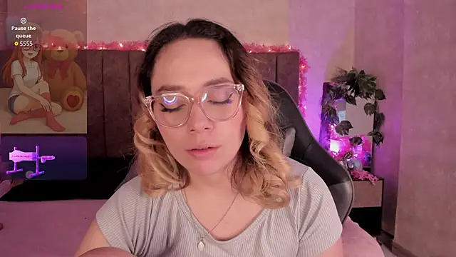 LanaMills_'s Live XXX Chat