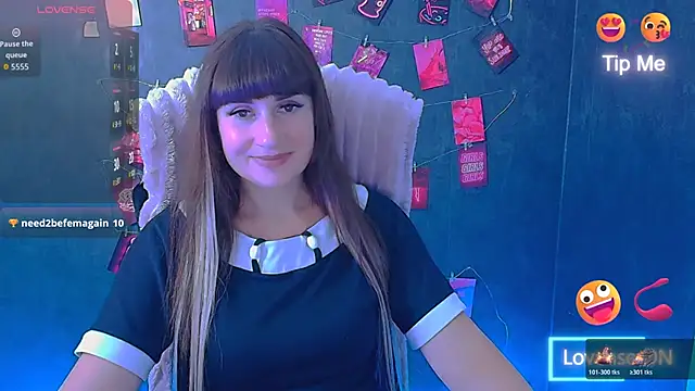 Czat XXX na żywo – Violla_My