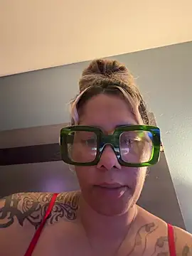Chatroom XXX en direct de BarbieDollHtx