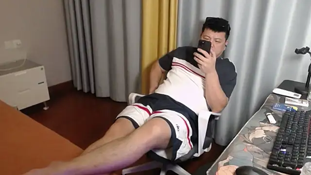 zhang1118 Obrolan Langsung XXX