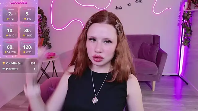 צ'אט XXX בשידור חי של AuroraBabyDoll
