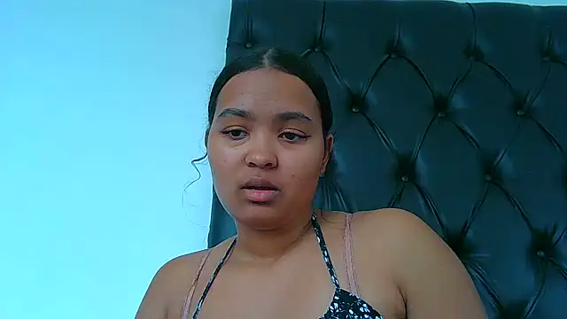 Czat XXX na żywo – indianaphrodite1