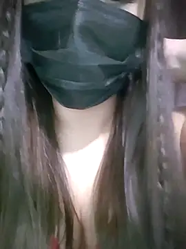 ZayaX69のライブXXXチャット