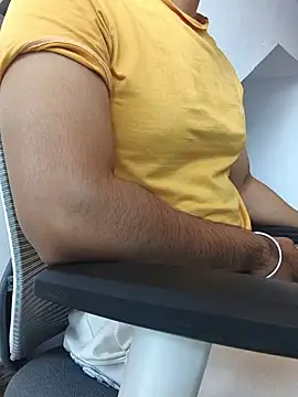8inch_hunk19: απευθείας συνομιλία ΧΧΧ