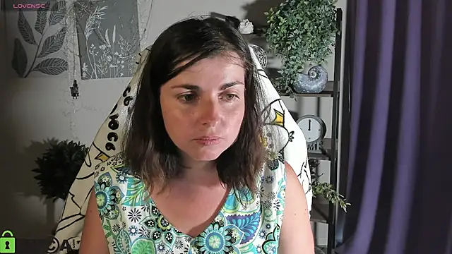 MartaEdams Obrolan Langsung XXX