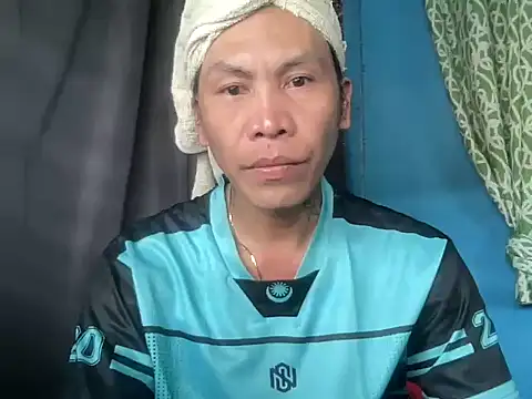 YourTopweng 现场XXX聊天