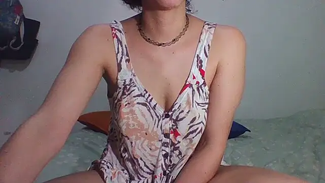 love_juicy's Live XXX Chat