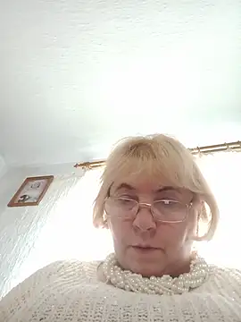 دردشة Elena_Beautiful784 الجنسية المباشرة