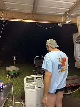 BootsAndCountry Adlı Modelin Canlı XXX Sohbeti