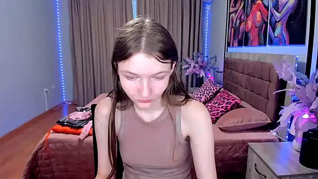 Chatroom XXX en direct de NikaRain