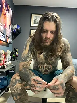 XXX chat uživo modela ThomasHells