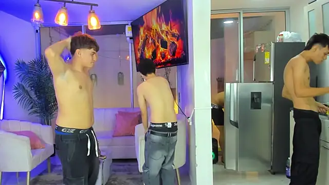 XXX chat uživo modela Houseofwarrios
