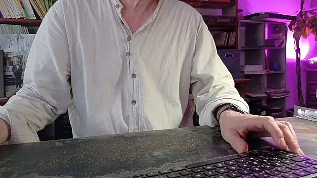 yvanbonar live XXX chat