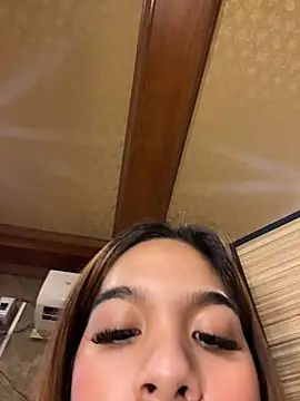 hugecock_cali Adlı Modelin Canlı XXX Sohbeti