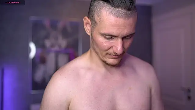 Czat XXX na żywo – Alex_Wilde