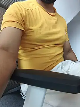 8inch_hunk19's Live XXX Chat