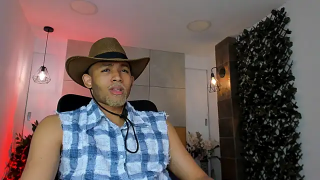 دردشة B_Wild الجنسية المباشرة
