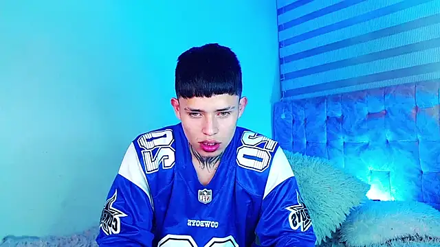 Chatroom XXX en direct de _justinmoon2