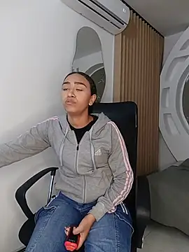 دردشة ritzabeth_daniel الجنسية المباشرة