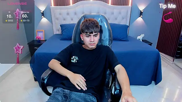 Tommy18__ – Live XXX-chat