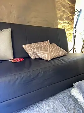 Isa__Blanc Adlı Modelin Canlı XXX Sohbeti