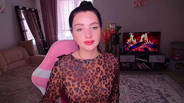 __Malika__ élő XXX-chatje