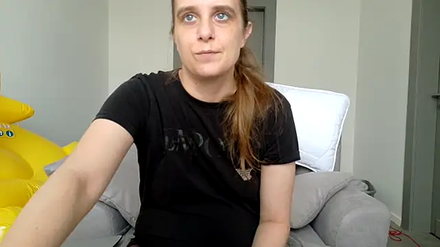 Chantalee's Live XXX Chat
