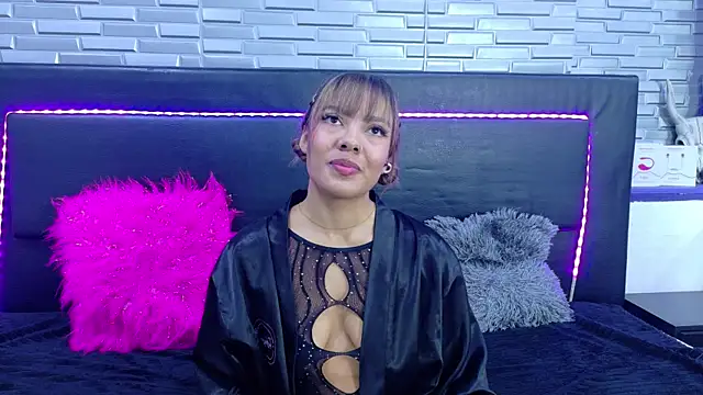 SeraphynLuxora 라이브 XXX 채팅