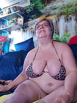 QueenPammy1's Live XXX Chat