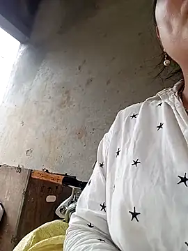 nana_nana99 লাইভ XXX চ্যাট