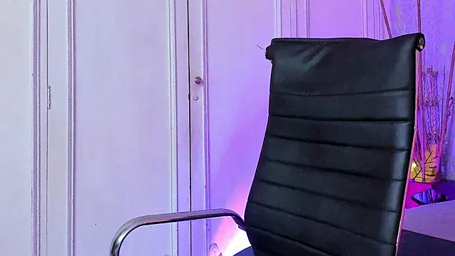 XXX chat uživo modela Tyler_durten
