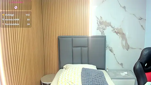 Živý XXX chat Isisleroy1