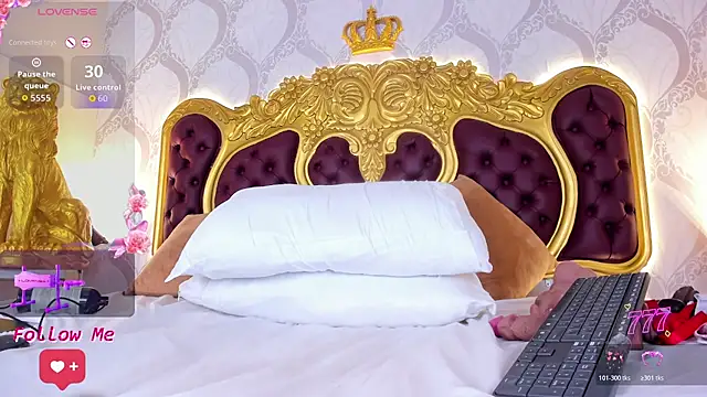 צ'אט XXX בשידור חי של KendralHolson