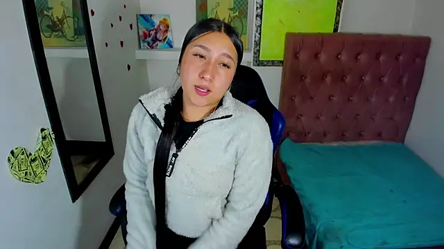 צ'אט XXX בשידור חי של miaa_scott7