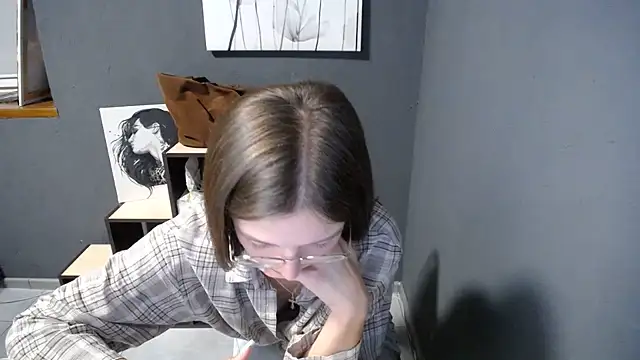 shining_pearl_'s Live XXX Chat