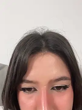 แชท XXX สดของ FeralKitten420