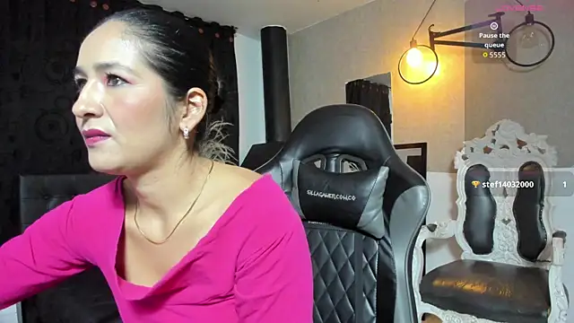 Vicky_Angeel XXX чат на живо