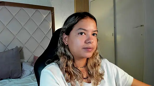dulce_lyraa1: απευθείας συνομιλία ΧΧΧ
