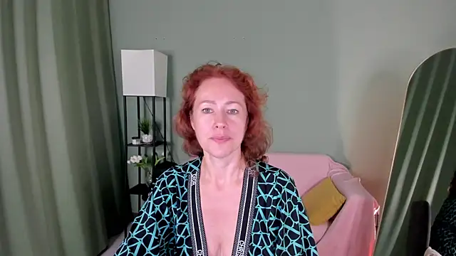 LeticiaRomano XXX чат на живо