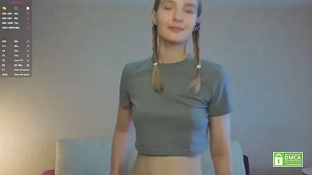 HongTomczak's Live XXX Chat